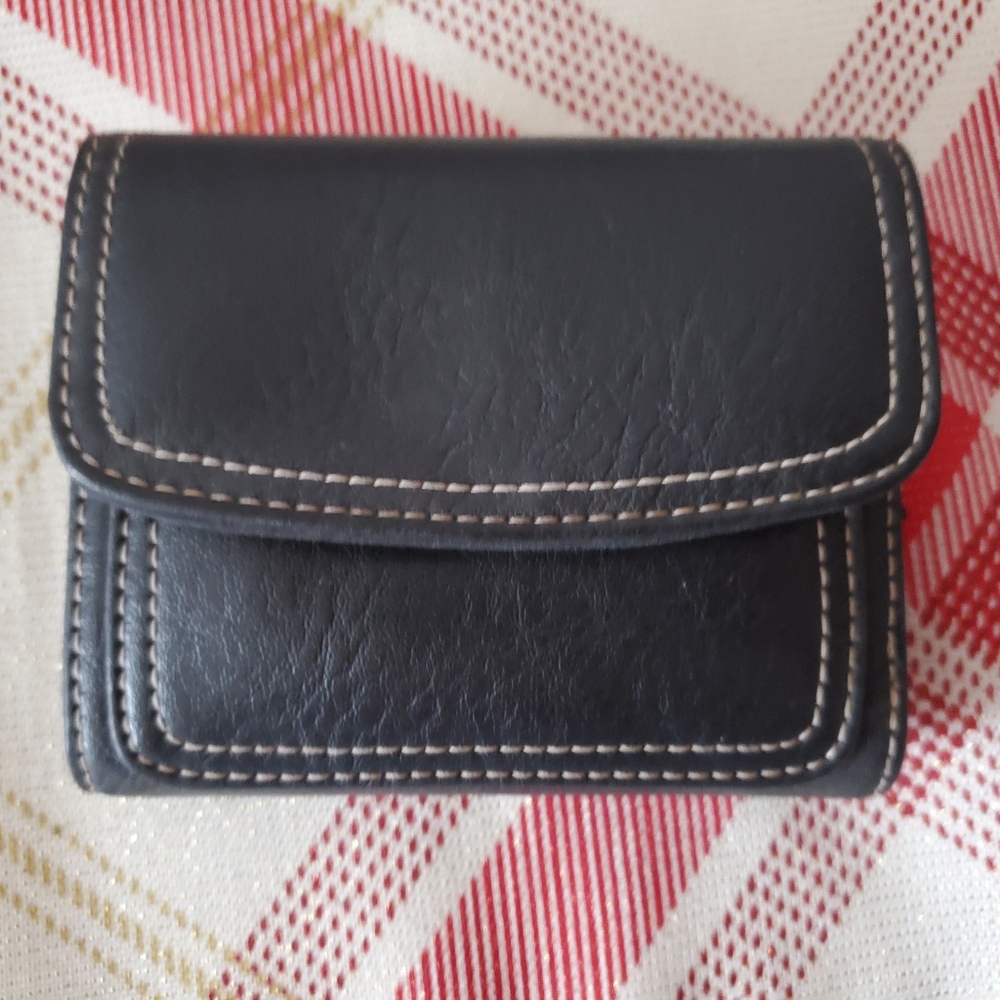 Relic Black Leather Key & Card Holder